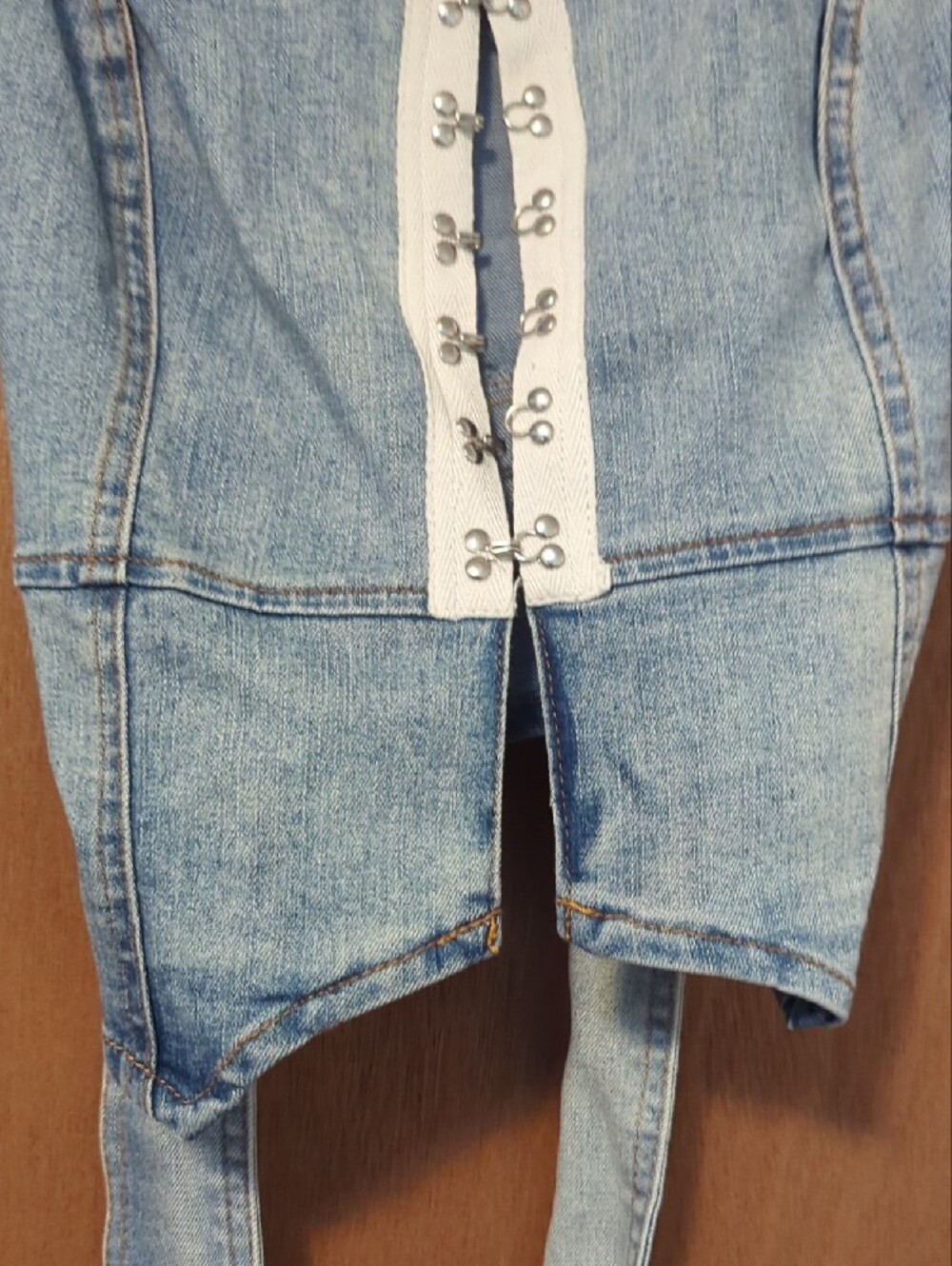 Forever 21 Light Blue Denim Puff-Sleeve Corset Top - Picture 7 of 13